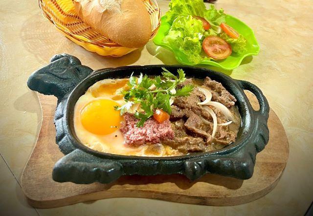 Bày ra đĩa và thưởng thức thôi - Ảnh từ Mai Trinh