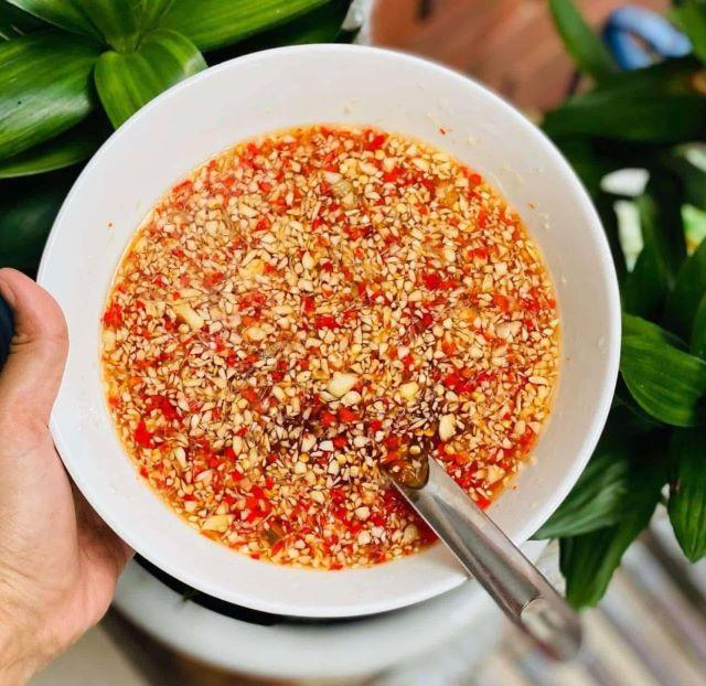 Nước chấm bánh cuốn nóng