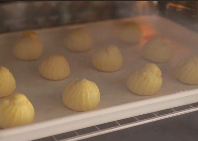 Cách nướng bánh su kem bằng lò nướng - ảnh sưu tầm