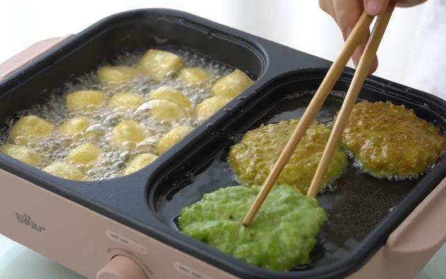 Rán giòn đậu phụ và chả cốm - Ảnh sưu tầm