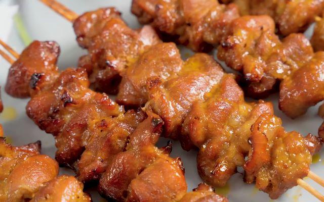 Nướng thịt trên bếp than, hoặc có thể nướng bằng lò nướng - Ảnh sưu tầm