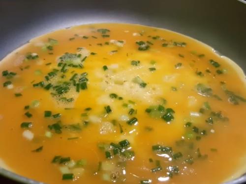 Cách làm trứng chiên: Món ăn đơn giản nhưng không phải ai cũng làm được