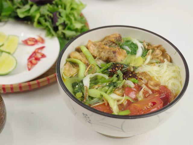 Bún cá miền Bắc - Ảnh sưu tầm