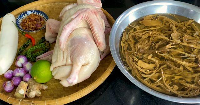Nguyên liệu nấu món bún măng vịt - Ảnh sưu tầm
