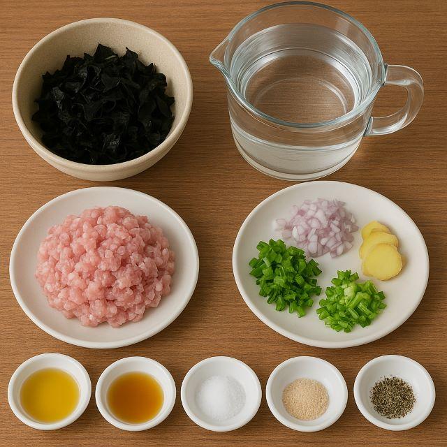 Nguyên liệu nấu canh rong biển kiểu Việt Nam