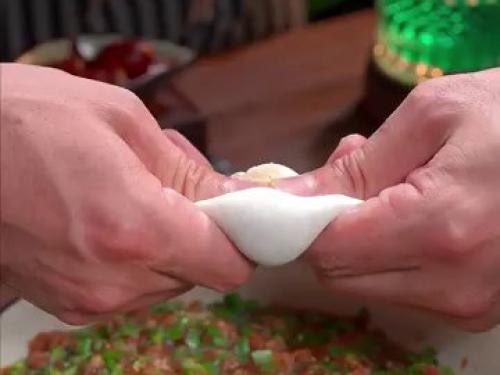 Bí quyết làm nhân thịt xay ngon, mềm mọng và đậm đà hơn