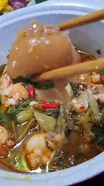 Chân giò hầm chua ngọt món ngon đưa cơm mà ai cũng mê