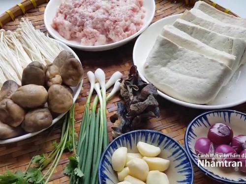 Canh Thịt Viên Nấm Đậu Hũ: Món Ngon Dễ Làm, Bổ Dưỡng Cho Cả Gia Đình