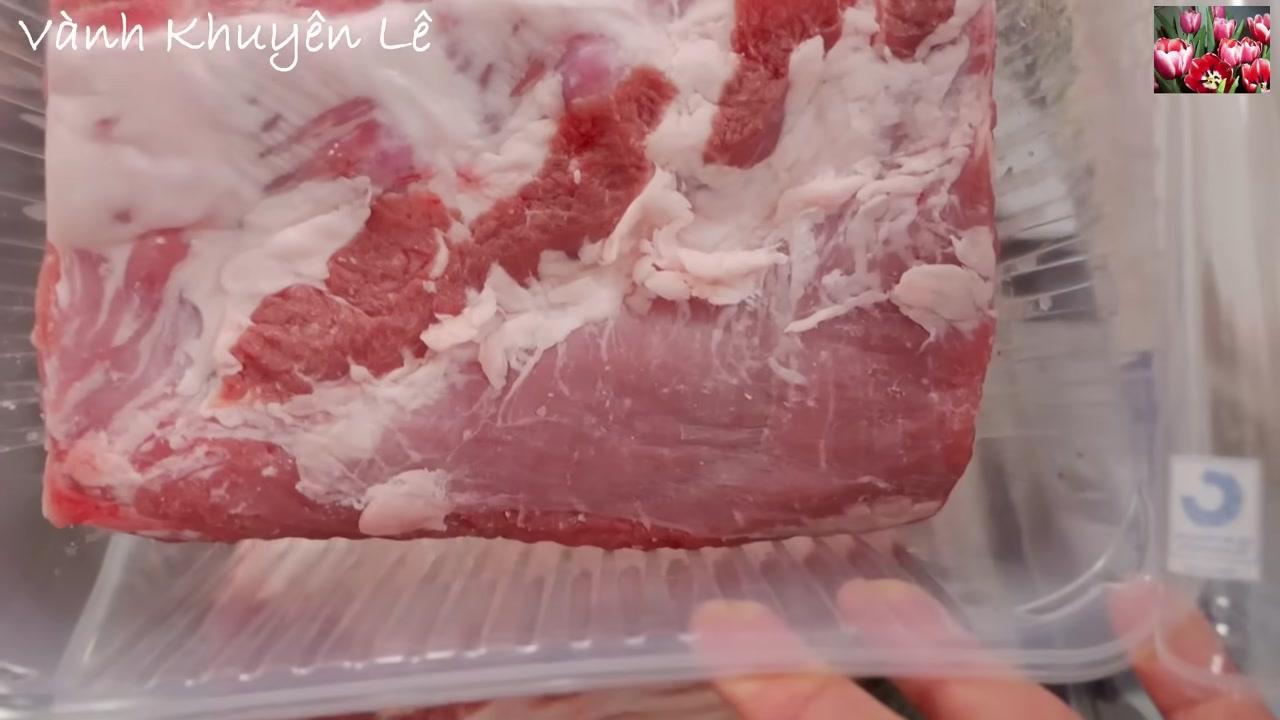 Bí quyết nấu thịt kho tàu hoàn hảo: Mềm rục, màu nâu đỏ đẹp mắt và không hề bị hôi