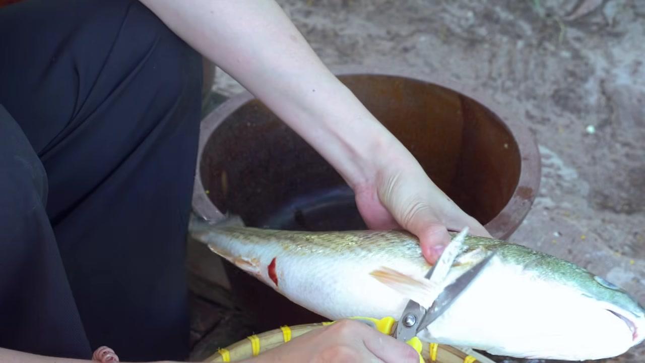 Khám phá món mì Quảng cá - Tinh hoa ẩm thực miền Trung từ góc nhìn của một người con xứ Quảng