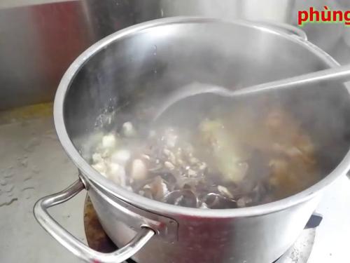 Bí Quyết Nấu Thịt Đông Gà Chân Giò Thơm Ngon, Đông Đặc Chuẩn Vị Truyền Thống