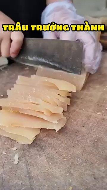 Châu mối sau khi sơ chế sạch sẽ, sẵn sàng để ướp gia vị.