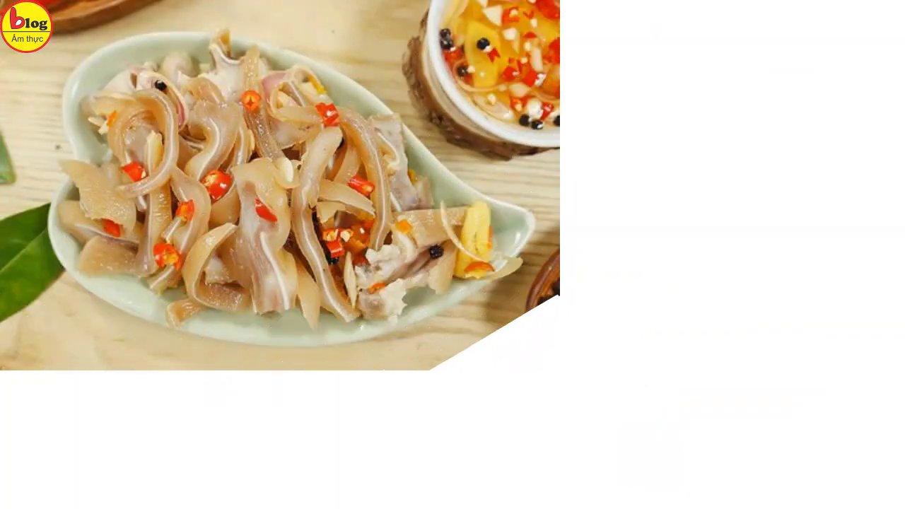 Đĩa mực xào giòn sần sật với đủ màu sắc của các loại rau củ tươi ngon.