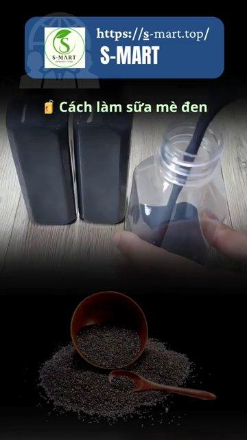 Quá trình lọc sữa qua rây, thu được phần nước sữa mịn màng.